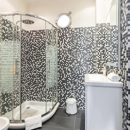 アパート Penthouse 2bedroms 6pax- Views 45m2 Terrace *