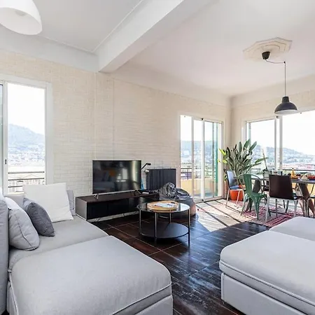 Penthouse 2bedroms 6pax- Views 45m2 Terrace Niza