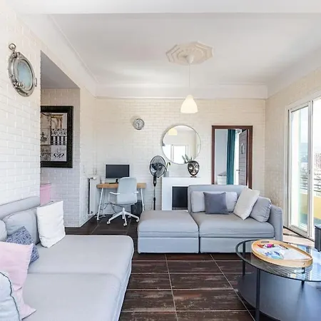 Penthouse 2bedroms 6pax- Views 45m2 Terrace Niza